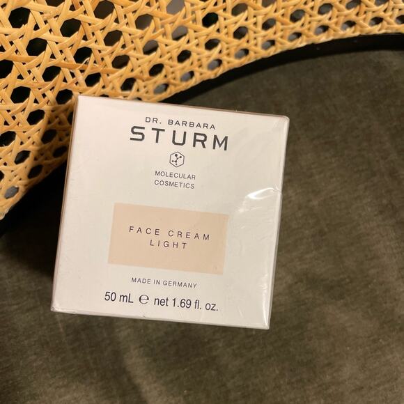 Dr Barbara Sturm face cream light 50mL - Picture 2 of 5